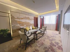 San Qiao Hotel - Image 4