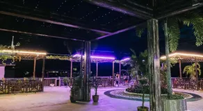 Mangrove Floating Chalet - Image 4