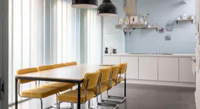 Lightful architectural house - Image 3