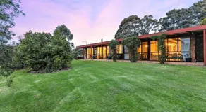 Willunga Cottage — Sweet Country Retreat - Image 4