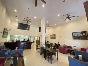City Lodge Hotel - Image 2