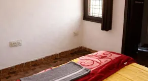 Budget Inn and The Cozy Cafe - Image 4