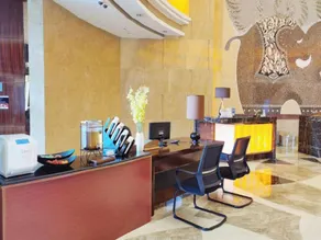 Grand Soluxe International Hotel - Image 4