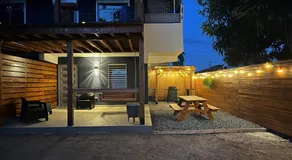 Oceanfront Retreat w- Terrace, Direct access to Beach & BBQ - Image 3