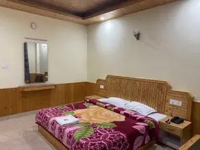 SPOT ON Shree Ram Raj Resort,Abhinandan Marriage lawn - Image 5
