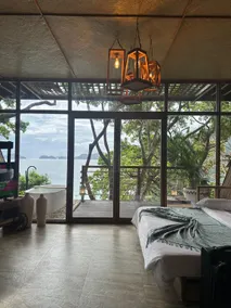 El Nido Houses - Image 5