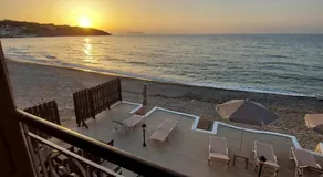 Volakas Beachfront Suites - Image 5