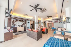 Star House - Image 2