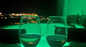 Panorama Suite & Spa - Image 4