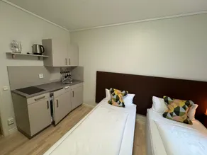 Doppelzimmer mit Bad und Küche - Image 2