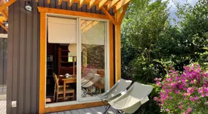 Cotton Club Cottage A Private Retreat in Aso - Image 3