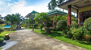 Sleep In Lanta Resort - Image 4