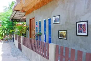 Deluxe Entire House - Image 5