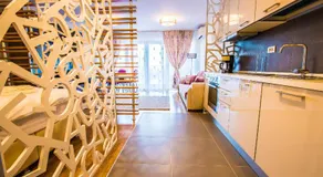 Incity Premium Garden Stay-Central Apartments &Private terrace - Image 5