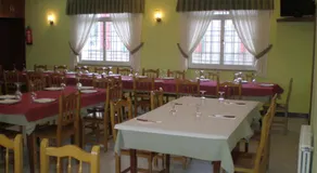 Hostal Catro Ventos - Image 3