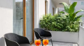 Mokotovia Premium Apart 100m2, garaż, winda, 5 łóżek, wanna z hydromasażem, prysznic, 2 toalety, f-VAT - Image 5