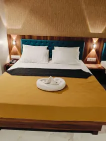 Hotel Ashraya - Image 4