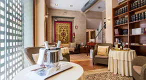 La Casa del Maestro Boutique - Image 5