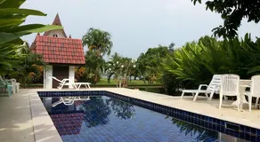 Lilac Villa - Image 2