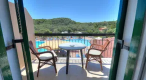 Filoxenia Studios and Mermaid Pool - Image 5