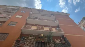 SR Guesthouse - Image 4