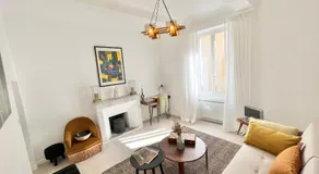 Maison de village Arty et terrasse au calme - Image 2