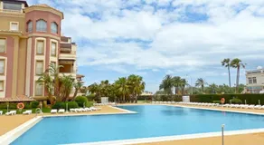 Penthouse with ocean view (6-8 guests) - Image 2