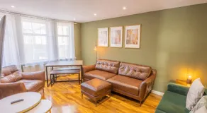 Lovely Paisley Home with Parking - Pass the Keys - Image 5