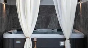 Cleopatra deluxe with jacuzzi apart in Kamilari with panoramic view - Image 5
