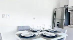 Suite elegante con piscina y jacuzzi - RiverFront 2 - Image 5