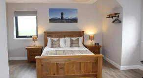 Stag Lodge - Image 2