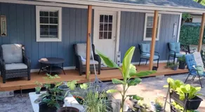 Tiny home barn style in backyard with Animals - Image 5