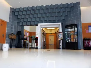 Jinjiang Inn Select Haikou Qilou Old Street Binhai Avenue - Image 4