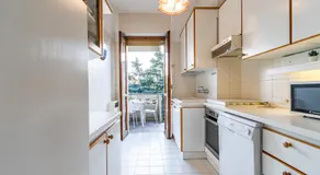 Apartment for Two in Monza - Image 3