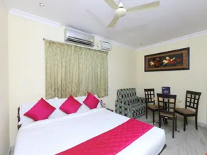 OYO 1054 Hotel AVNB Towers - Image 2
