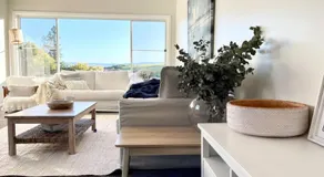 Beautiful 4-bedroom original beach cottage in Port Kembla - Image 2