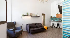 Free Parking Chain Bridge Home 4ppl, 2bdrm, Wifi, Smart TV, AC - Image 3