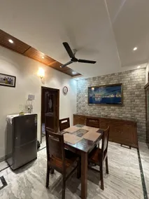 •Spacious 3 Bhk • Prime Location • Family Friendly - Image 4