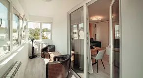 LUXURY Collection Apartments and Studios Palas Mall Iasi - Image 4