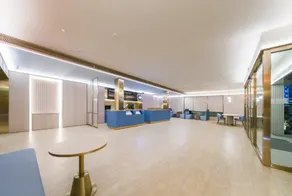 Hanting Hotel Ningbo Tianyi Old Bund - Image 2