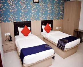 Hotel UMA Palace - Image 5