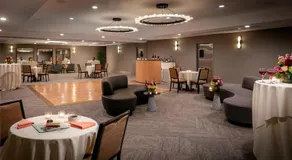Toll House Hotel Los Gatos, Tapestry Collection by Hilton - Image 4