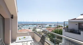 Endless Blue Luxury Suites - Image 5