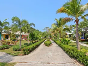 Maikhao Home Garden Bungalow - Image 3