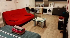 Studio 35m2 terrasse et jardin quartier calme au centre ville de Lourdes - Image 2
