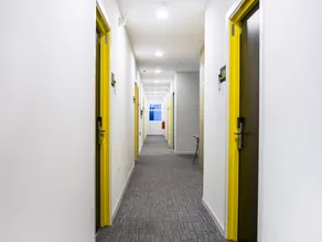 Havenue Hotel - Image 4