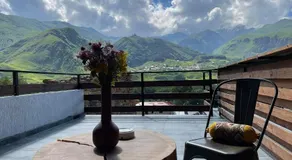 Capra Hotel Kazbegi - Image 4
