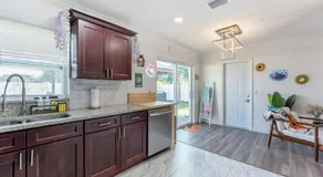 Orlando's Anime House - Image 5