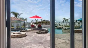 4BR LUXURY ENTERTAINMENT OASIS - Image 3