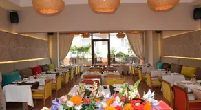 Borjs Hotel Suites & Spa - Image 3